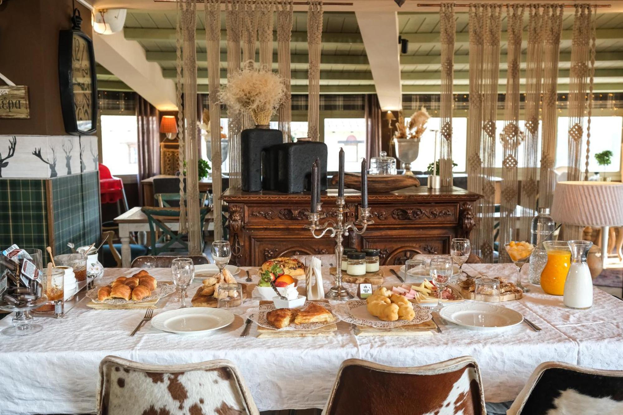Pindos Resort Kraniá エクステリア 写真